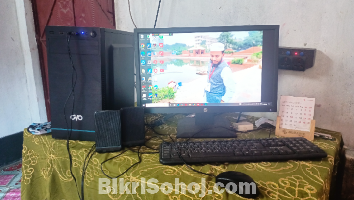 ডেক্সটপ কম্পিউটার